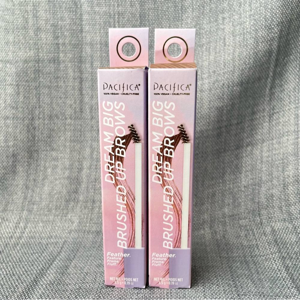 Pacifica Light Eyebrow Brush Dream Big Brushed Up Full Fluffy Defined Eyebrows